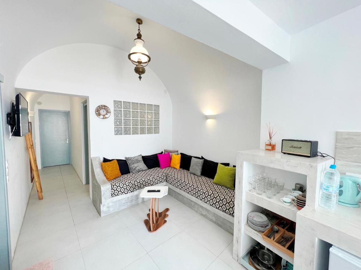 Poli Cave House Santorini Villa Fira  Exterior photo