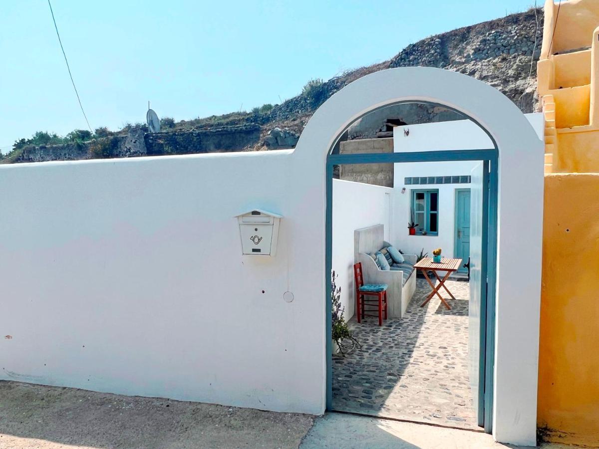 Poli Cave House Santorini Villa Fira  Exterior photo